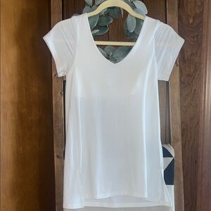 Athleta White Short Sleeve V-Neck Top